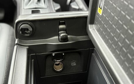 Toyota RAV4, 2025 год, 4 790 000 рублей, 27 фотография