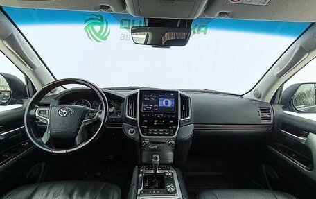 Toyota Land Cruiser 200, 2020 год, 8 500 000 рублей, 15 фотография