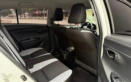 Toyota Yaris XP150 рестайлинг, 2022 год, 1 057 000 рублей, 11 фотография