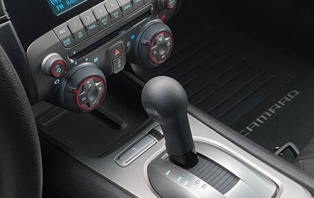 Chevrolet Camaro IV, 2015 год, 2 100 000 рублей, 22 фотография