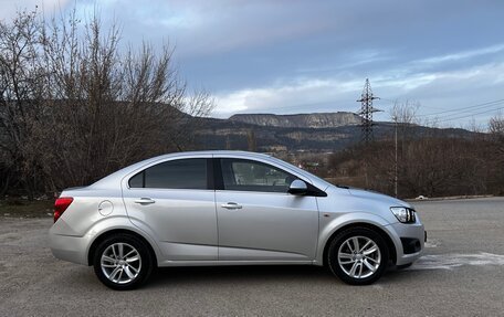 Chevrolet Aveo III, 2013 год, 630 000 рублей, 2 фотография