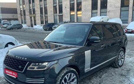 Land Rover Range Rover IV рестайлинг, 2019 год, 7 350 000 рублей, 3 фотография