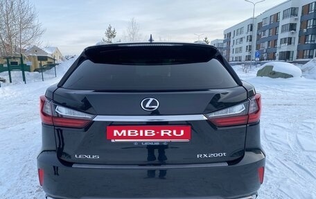 Lexus RX IV рестайлинг, 2017 год, 4 080 000 рублей, 4 фотография