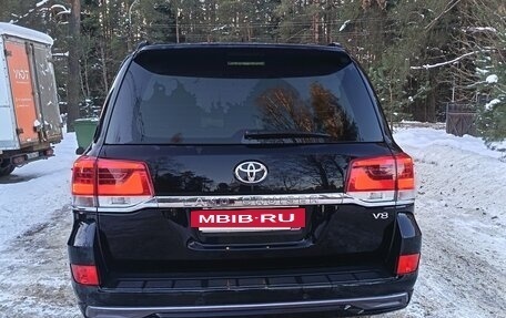 Toyota Land Cruiser 200, 2016 год, 6 000 000 рублей, 13 фотография