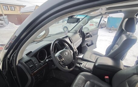 Toyota Land Cruiser 200, 2008 год, 2 275 000 рублей, 6 фотография