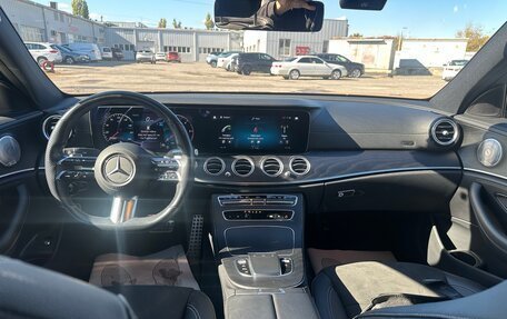 Mercedes-Benz E-Класс, 2021 год, 4 100 000 рублей, 4 фотография