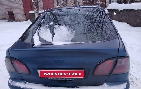 Nissan Primera II рестайлинг, 2002 год, 250 000 рублей, 11 фотография