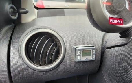 Peugeot 107 I рестайлинг, 2014 год, 650 000 рублей, 16 фотография