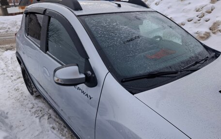 Renault Sandero II рестайлинг, 2020 год, 1 100 000 рублей, 6 фотография