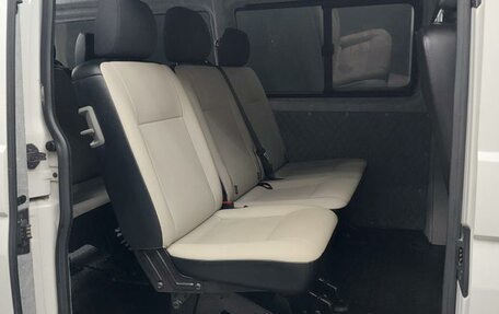 Volkswagen Transporter T6 рестайлинг, 2018 год, 3 100 000 рублей, 11 фотография