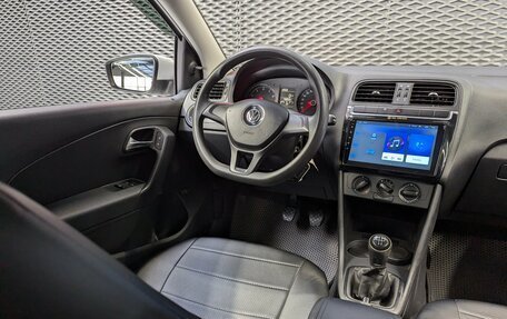 Volkswagen Polo VI (EU Market), 2017 год, 899 000 рублей, 14 фотография