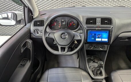 Volkswagen Polo VI (EU Market), 2017 год, 899 000 рублей, 15 фотография