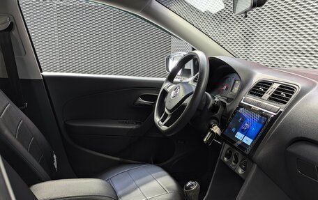 Volkswagen Polo VI (EU Market), 2017 год, 899 000 рублей, 24 фотография