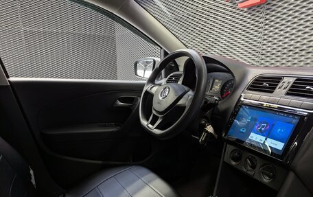 Volkswagen Polo VI (EU Market), 2017 год, 899 000 рублей, 25 фотография