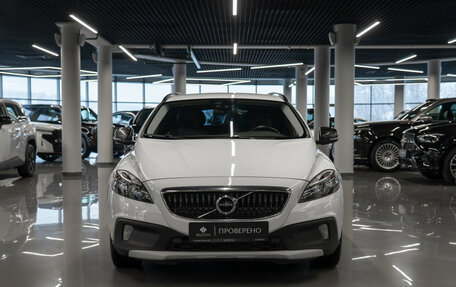 Volvo V40 II рестайлинг, 2016 год, 1 780 000 рублей, 3 фотография