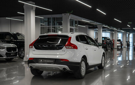 Volvo V40 II рестайлинг, 2016 год, 1 780 000 рублей, 5 фотография