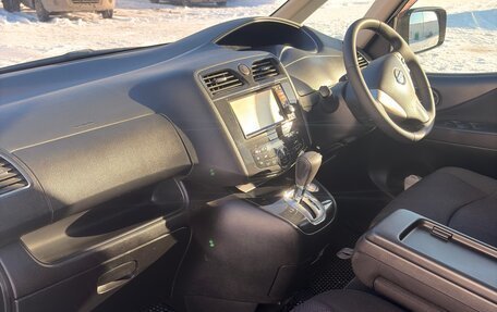 Nissan Serena IV, 2012 год, 1 300 000 рублей, 7 фотография