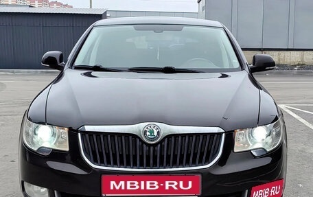 Skoda Superb III рестайлинг, 2012 год, 1 150 000 рублей, 1 фотография