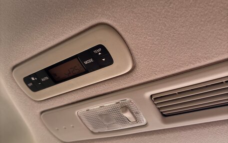 Nissan Serena IV, 2012 год, 1 300 000 рублей, 14 фотография