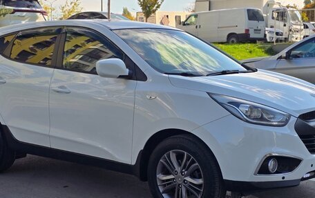 Hyundai ix35 I рестайлинг, 2013 год, 1 180 000 рублей, 2 фотография