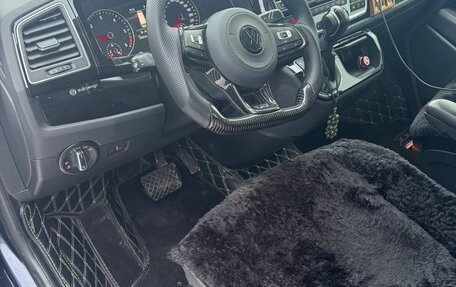 Volkswagen Multivan T6 рестайлинг, 2018 год, 5 700 000 рублей, 4 фотография