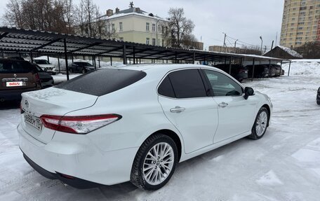 Toyota Camry, 2020 год, 3 900 000 рублей, 11 фотография