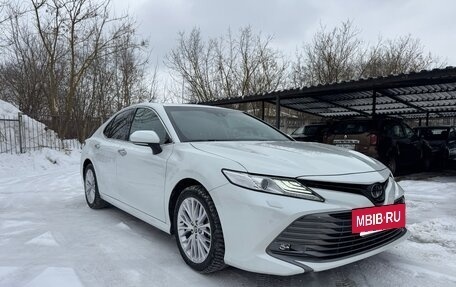 Toyota Camry, 2020 год, 3 900 000 рублей, 13 фотография
