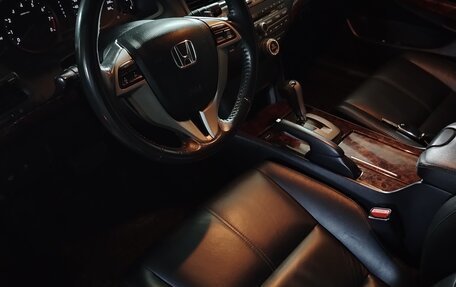 Honda Crosstour I рестайлинг, 2011 год, 1 590 000 рублей, 9 фотография