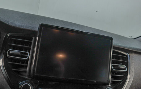 Hyundai Solaris II рестайлинг, 2021 год, 1 569 000 рублей, 13 фотография