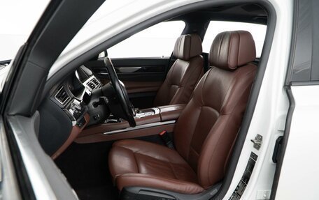 BMW 7 серия, 2012 год, 2 098 999 рублей, 10 фотография