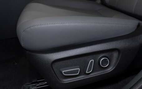 Toyota RAV4, 2026 год, 4 990 000 рублей, 23 фотография