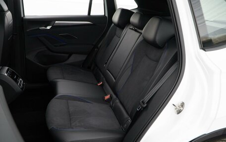 Volkswagen Tiguan, 2025 год, 4 987 434 рублей, 12 фотография