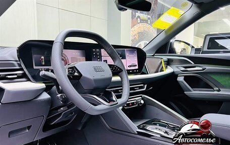Audi Q5, 2025 год, 8 100 000 рублей, 8 фотография