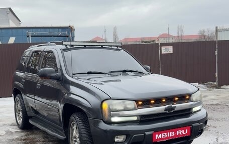 Chevrolet TrailBlazer II, 2004 год, 695 000 рублей, 2 фотография