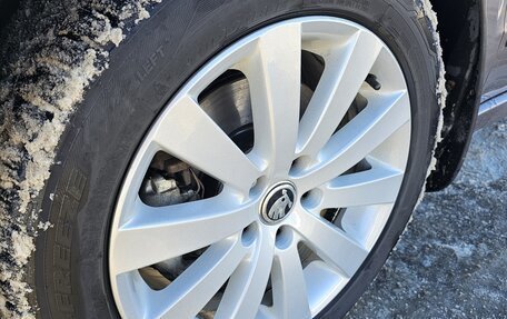 Skoda Superb III рестайлинг, 2013 год, 1 350 000 рублей, 9 фотография