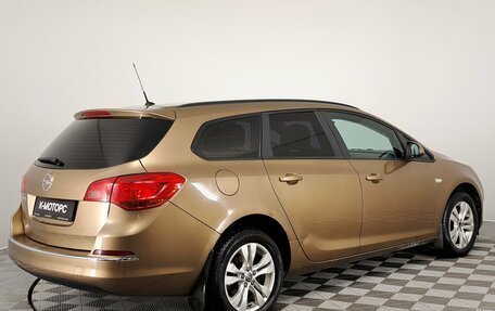Opel Astra J, 2013 год, 700 000 рублей, 7 фотография