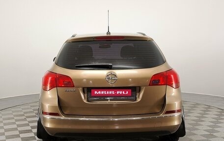 Opel Astra J, 2013 год, 700 000 рублей, 6 фотография