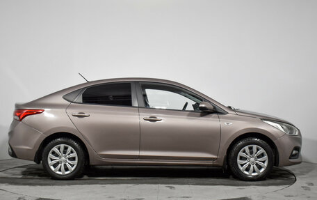 Hyundai Solaris II рестайлинг, 2018 год, 1 100 000 рублей, 4 фотография