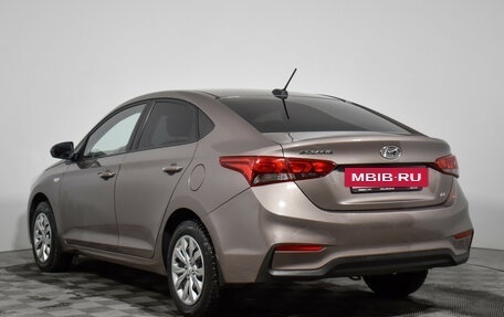 Hyundai Solaris II рестайлинг, 2018 год, 1 100 000 рублей, 7 фотография