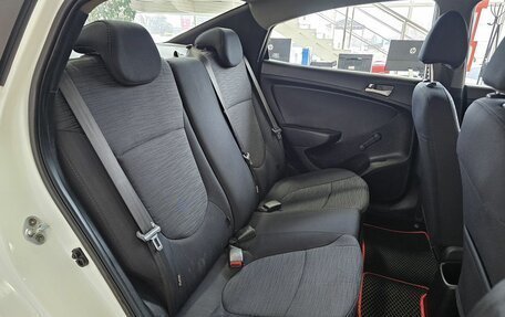 Hyundai Solaris II рестайлинг, 2016 год, 990 000 рублей, 15 фотография