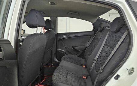 Hyundai Solaris II рестайлинг, 2016 год, 990 000 рублей, 13 фотография