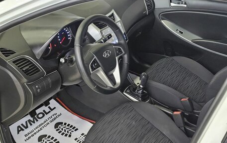 Hyundai Solaris II рестайлинг, 2016 год, 990 000 рублей, 10 фотография