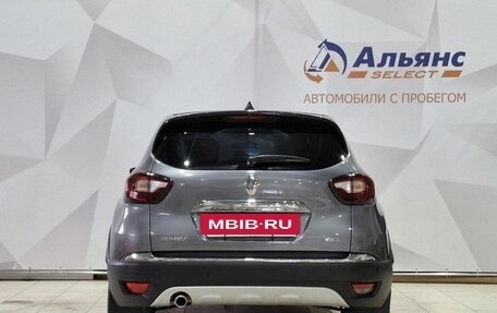 Renault Kaptur I рестайлинг, 2019 год, 1 650 000 рублей, 4 фотография