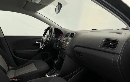 Volkswagen Polo VI (EU Market), 2012 год, 850 000 рублей, 10 фотография