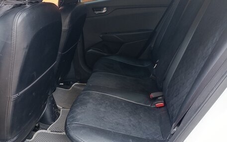 Hyundai Solaris II рестайлинг, 2021 год, 1 720 000 рублей, 11 фотография