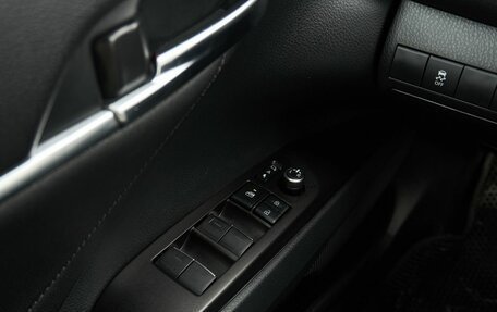 Toyota Camry, 2021 год, 3 295 000 рублей, 12 фотография