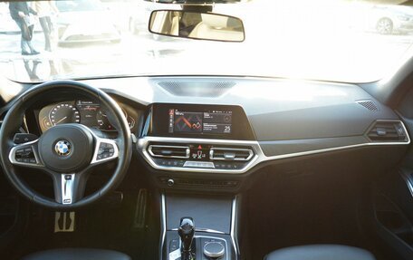 BMW 3 серия, 2021 год, 3 990 000 рублей, 19 фотография