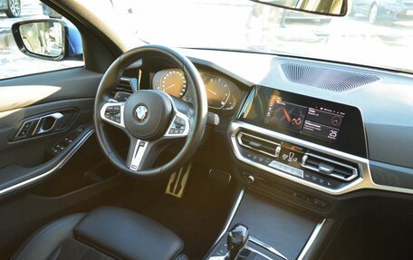 BMW 3 серия, 2021 год, 3 990 000 рублей, 20 фотография