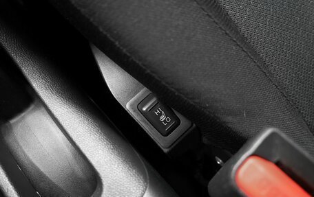 Mitsubishi ASX I рестайлинг, 2013 год, 1 095 000 рублей, 17 фотография