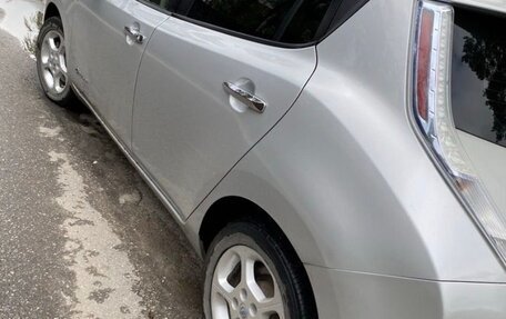 Nissan Leaf I, 2011 год, 785 000 рублей, 6 фотография